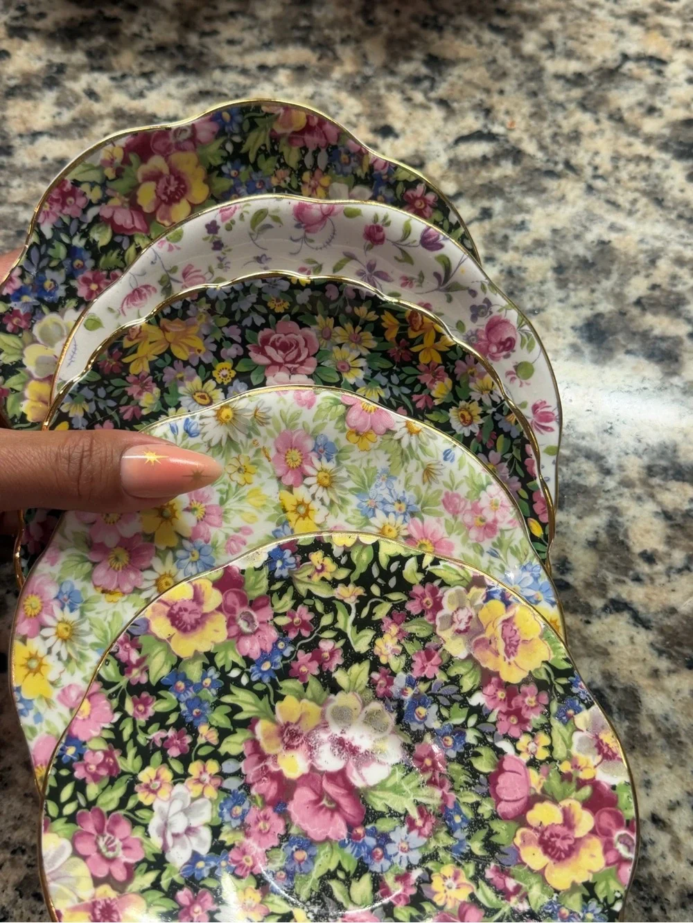 🌺 Five Vintage Rosina Bone China Tea Cup and Saucer Pink Floral Gold Rim